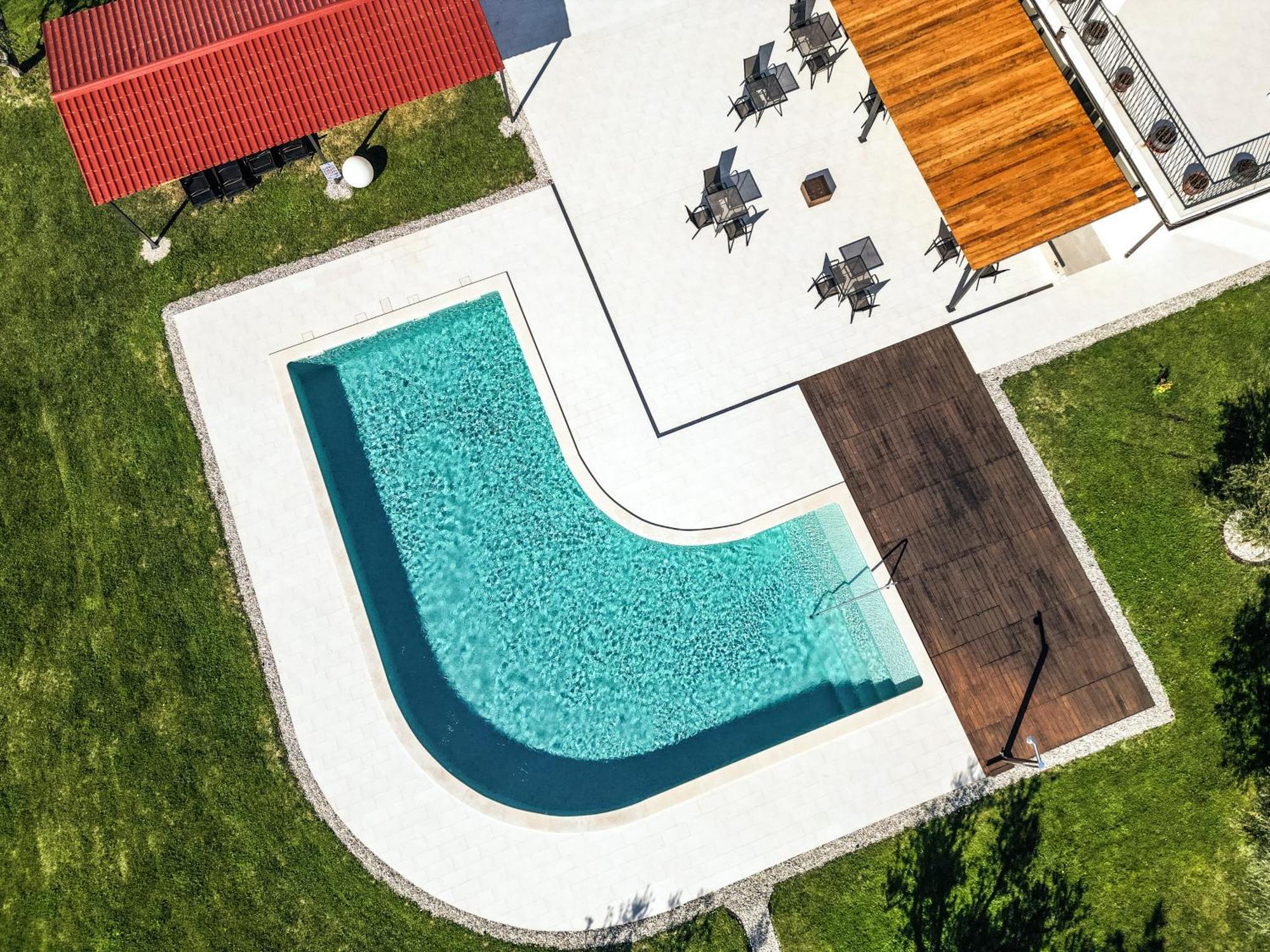 Wine Residence Cattunar Бртонигла Экстерьер фото