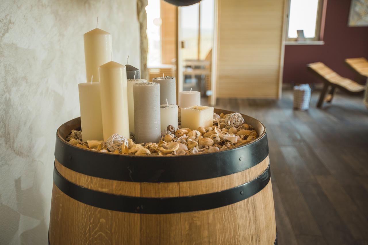 Wine Residence Cattunar Бртонигла Экстерьер фото