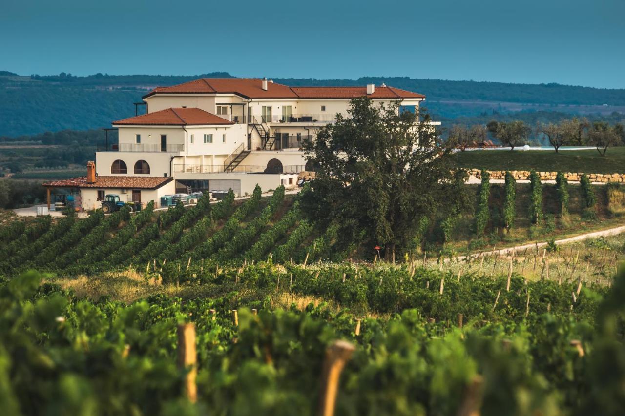 Wine Residence Cattunar Бртонигла Экстерьер фото